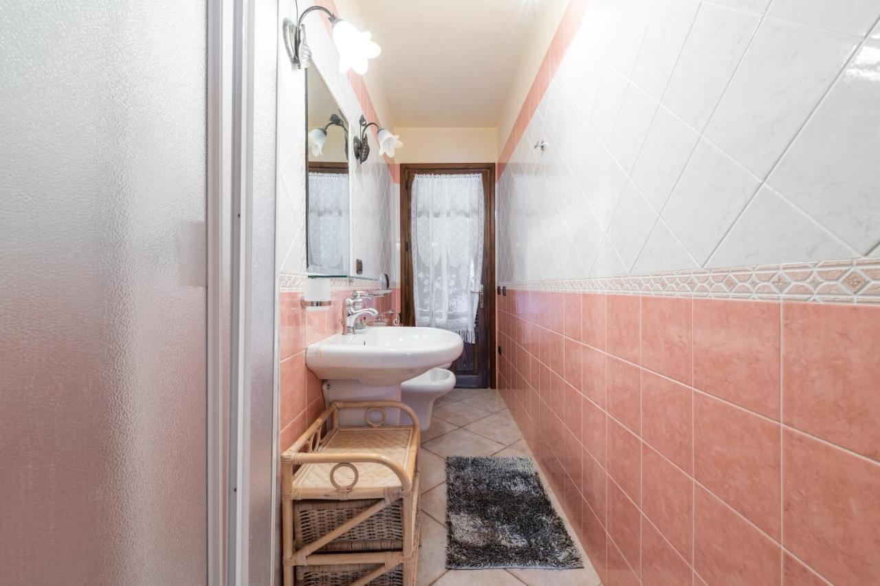 Appartamento Chia Grande Extérieur photo