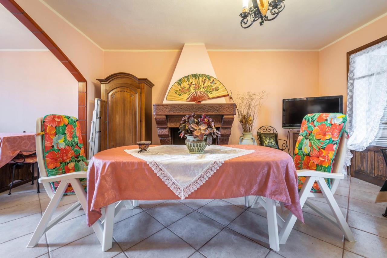 Appartamento Chia Grande Extérieur photo