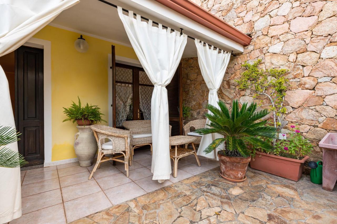 Appartamento Chia Grande Extérieur photo